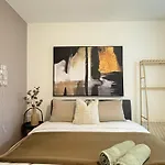Nordic Haven Stylish Scandi-boho Retreat * Ελσίνκι